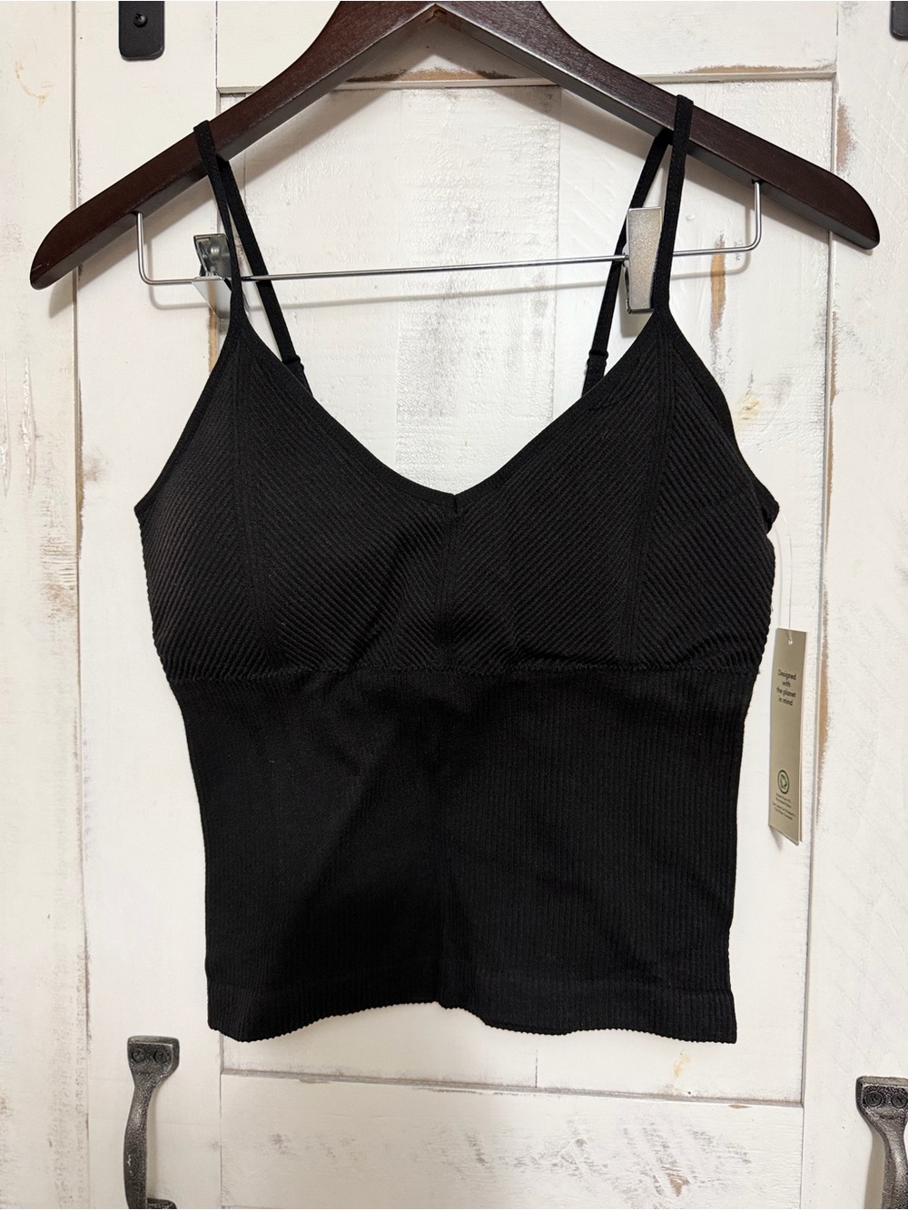 No Boundaries Black Ribbed V‑Neck Camisole
